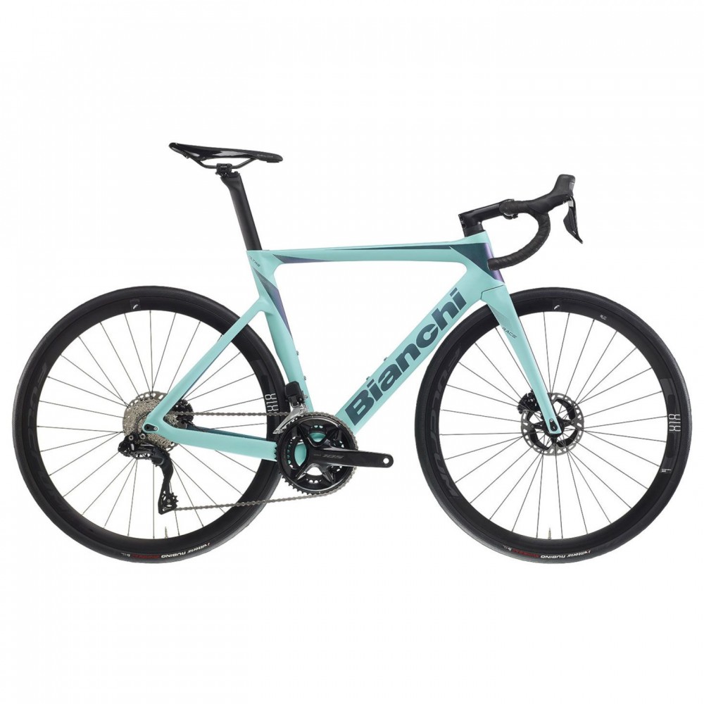 2025 Bianchi Oltre Race - 105 Di2 - Carbon Road Bike